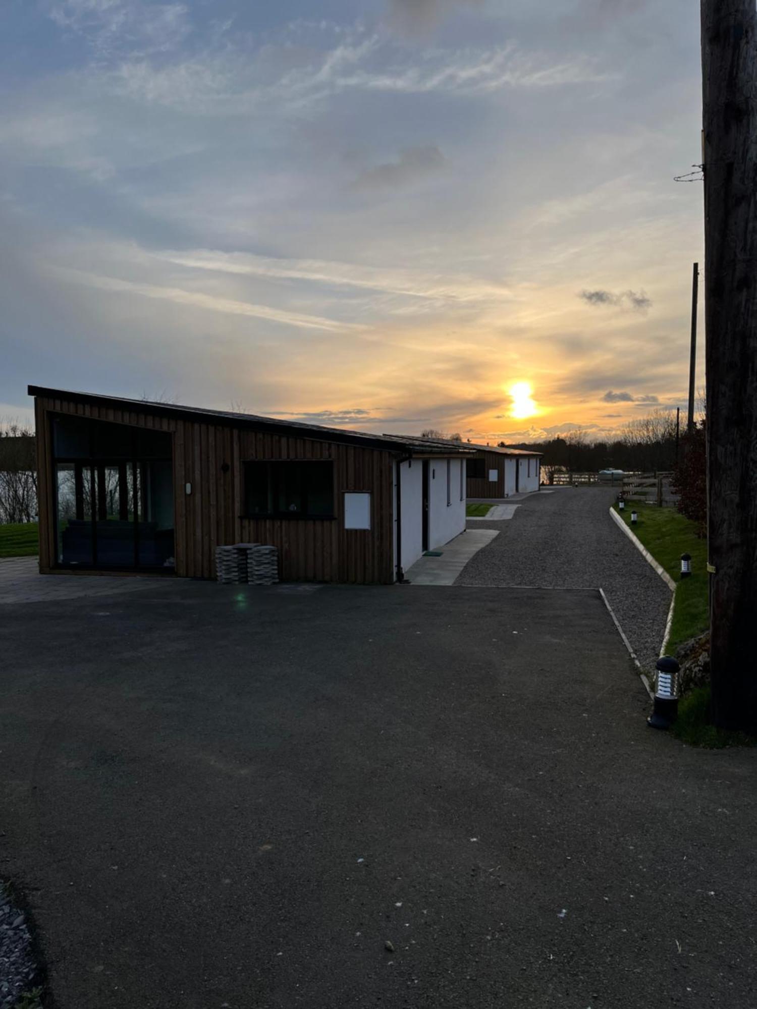 Killyfole Lakeside Lodges Corranny Dış mekan fotoğraf